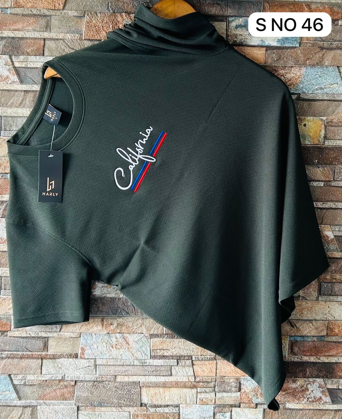 California Half hand T-shirt..