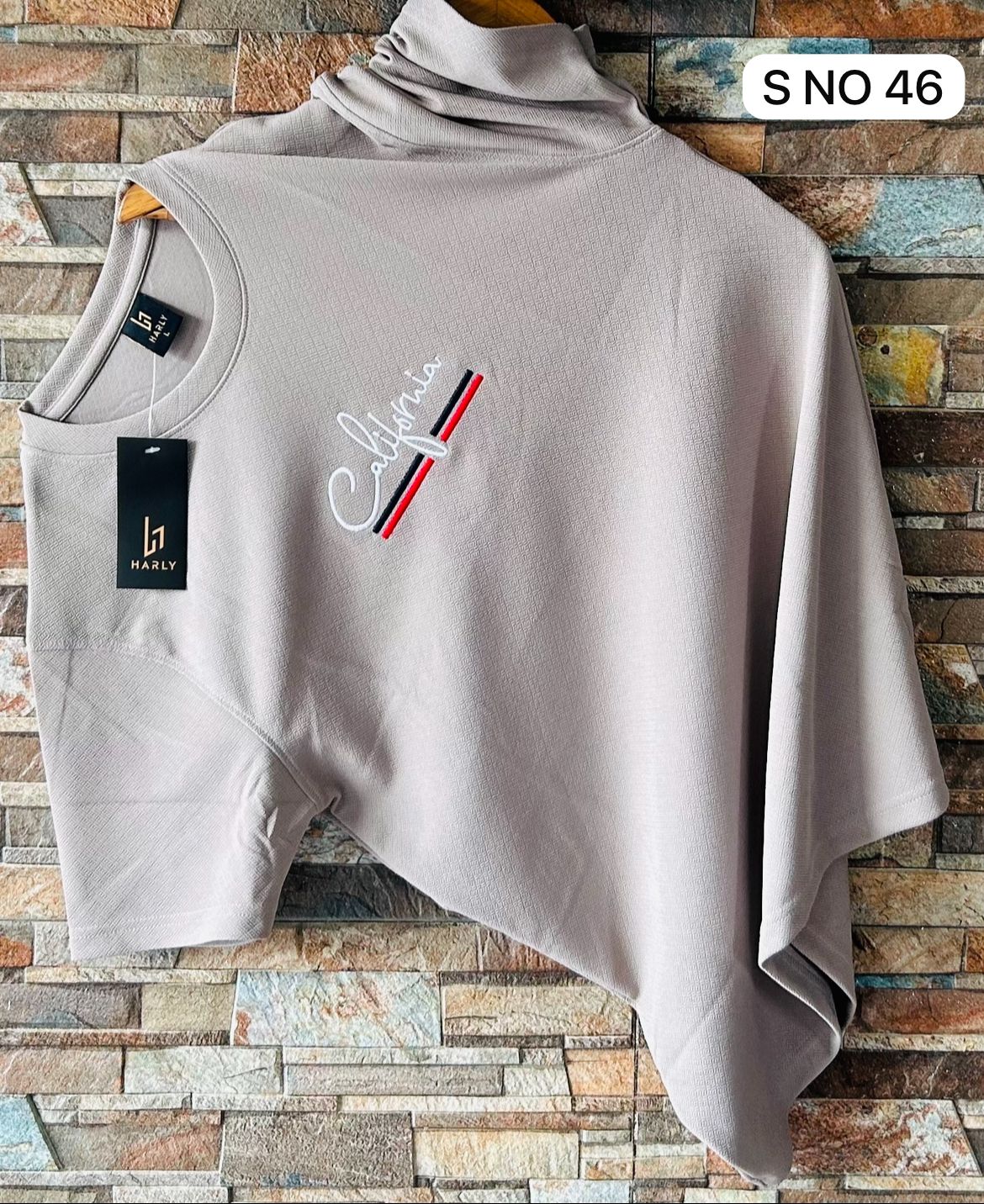 California Half hand T-shirt..