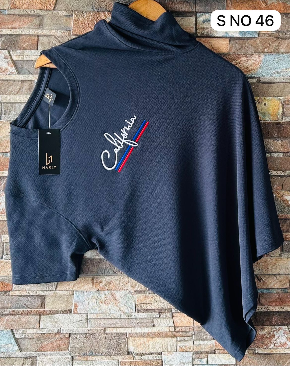 California Half hand T-shirt..