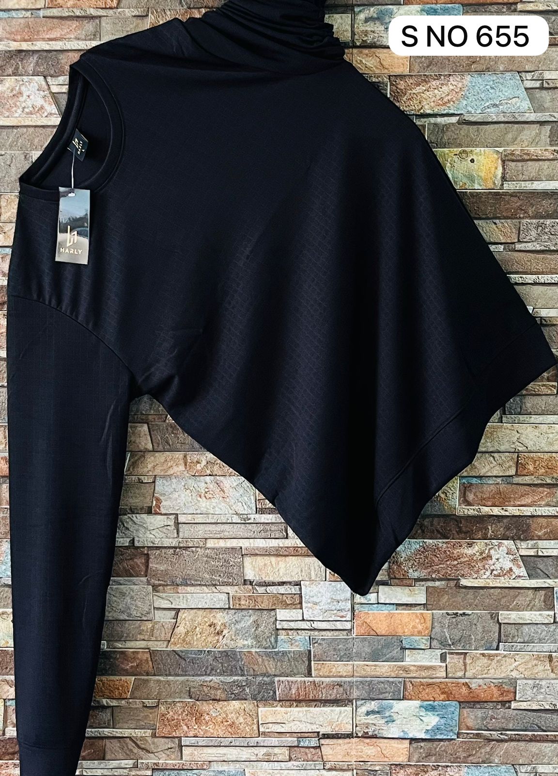 Plain full sleeve T-shirt..
