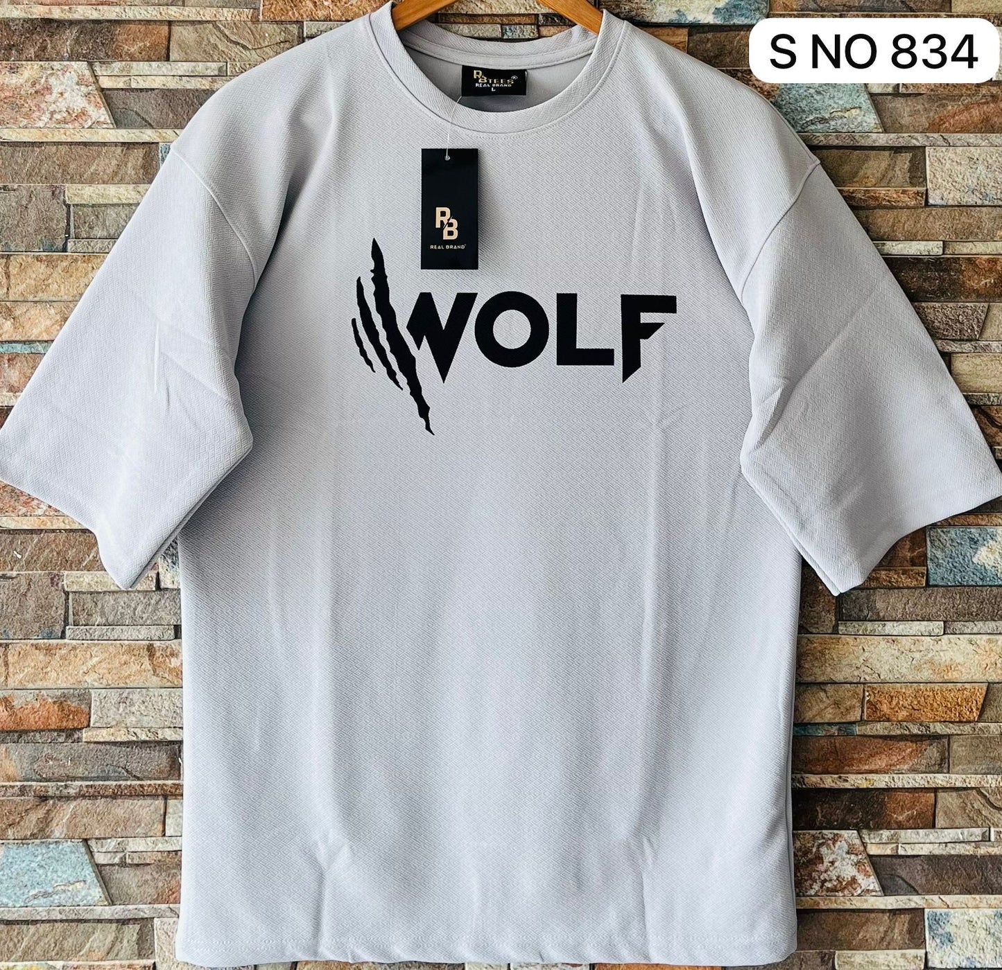 Wolf Drop Shoulder T-shirt..