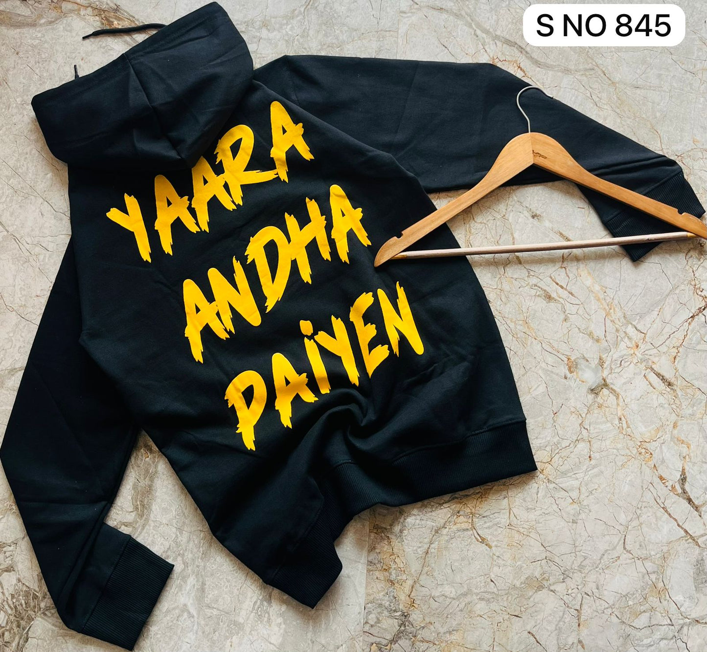 YAARA ANTHA PAIYAN HOODIE TSHIRT