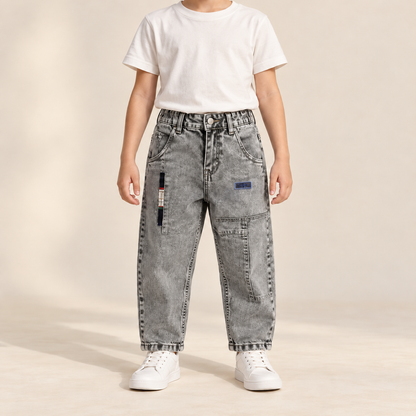 Light Grey Detail Mom Fit Jeans — model wearing the jeans