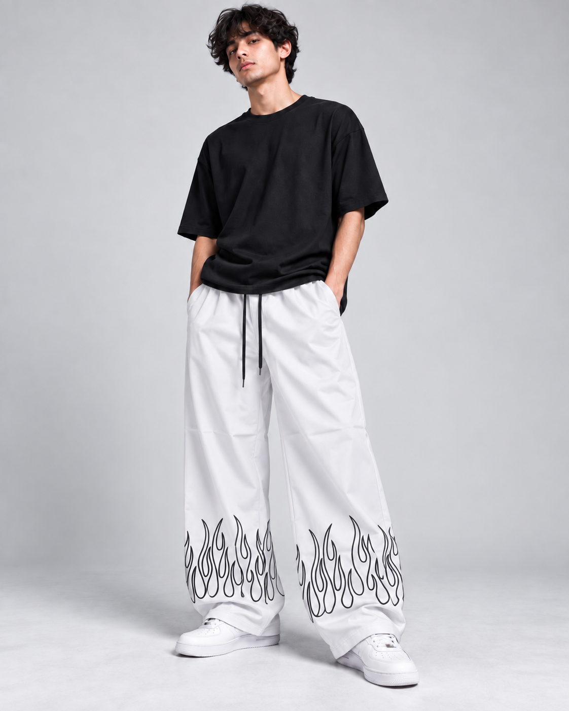 Fire Baggy Pant White - model wearing