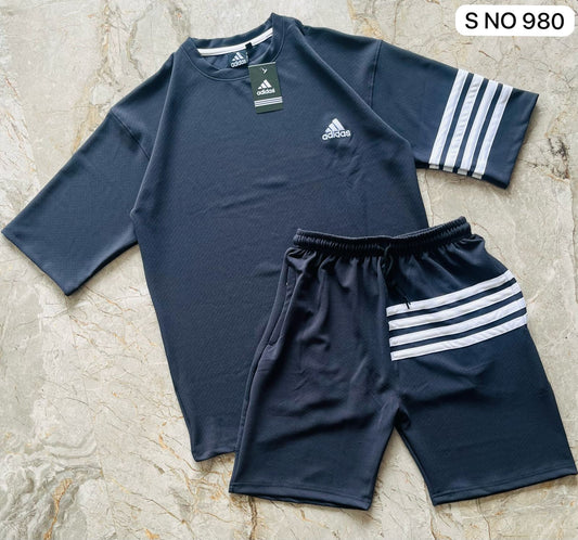 Tshirt and shorts combo...