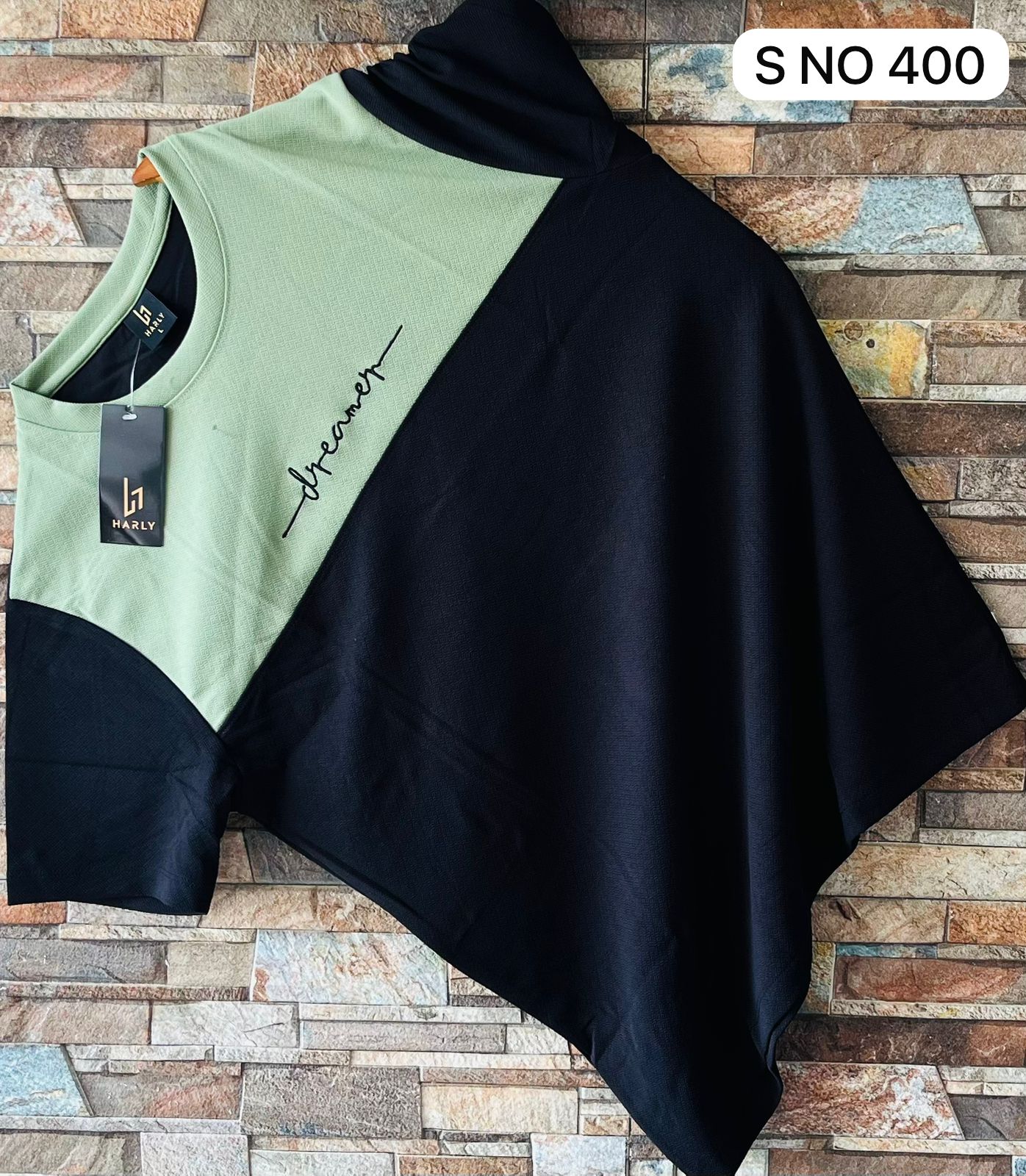 Half Hand Tshirt..