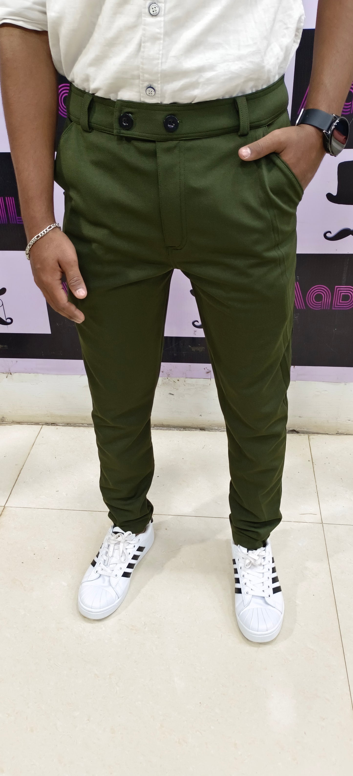 Ankle fit double button pant green